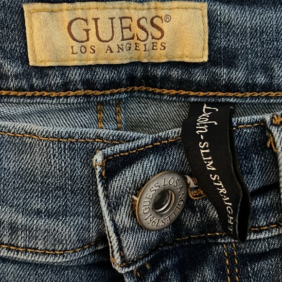 Men’s Guess jeans - Picture 2 of 6